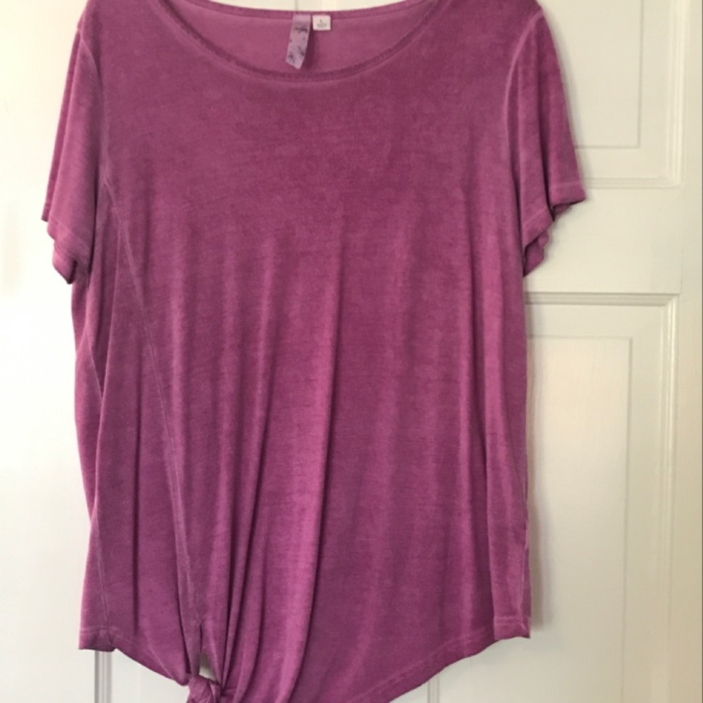 Pink tee with a tie at the bottom